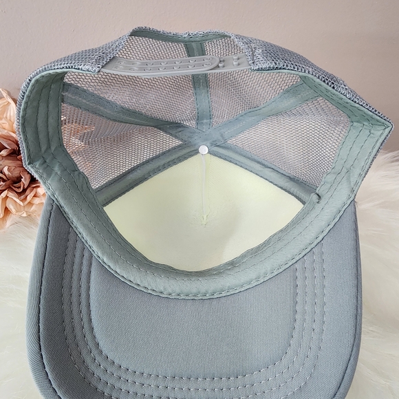 Happy Easter White and Gray Trucker Hat Ribbon And Bow Easter Hat - Picture 4 of 4